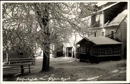 Ak Oberholzhau Rechenberg Bienenmühle Erzgebirge, Fischerbaude im Winter