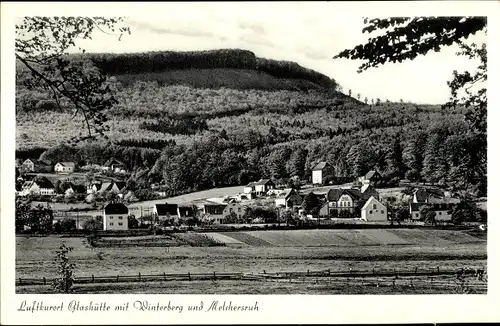 Ak Glashütte Schieder Schwalenberg Nordrhein Westfalen, Panorama v. Ort m. Winterberg u. Melchersruh