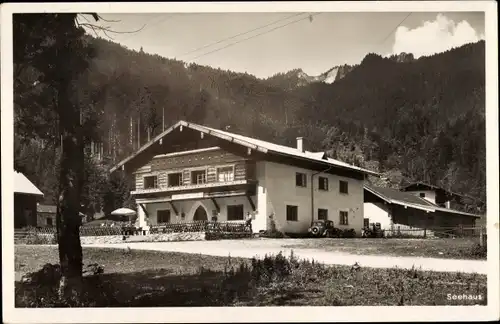 Ak Ruhpolding in Oberbayern, Gasthaus Seehaus, Bes. Georg Pichler, Außenansicht