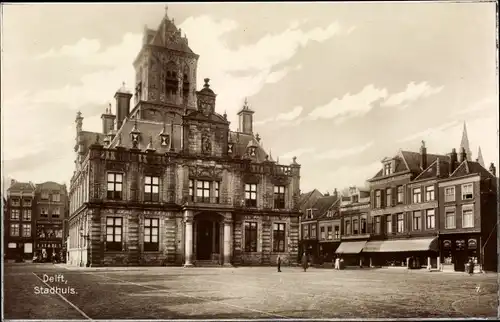 Ak Delft Südholland Niederlande, Stadhuis, Außenansicht