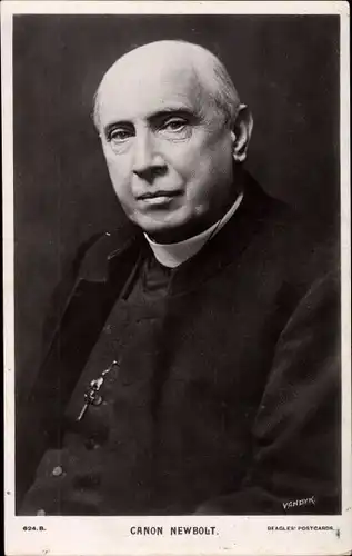 Ak Canon Newbolt, Portrait