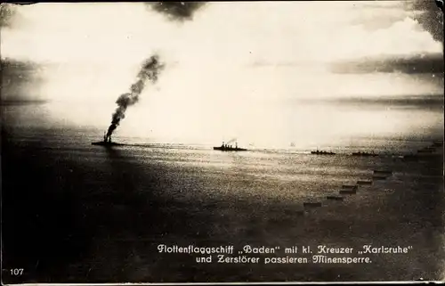 Ak Deutsche Kriegsschiffe, Flottenflaggschiff Baden, kl. Kreuzer Karlsruhe, Zerstörer, Minensperre