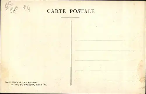 Ak Salomoninseln Ozeanien, Enfants contemplant leur portrait, Missions des Pères Maristes en Océanie