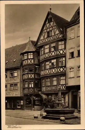 Ak Wertheim in Baden Württemberg, Häuserpartie am Marktplatz, Konditorei Wilhelm Hahn, Brunnen