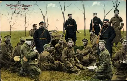 Ak Kriegsgefangene Russen, Kriegsjahr 1915, Gruppenportrait