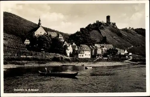 Ak Beilstein im Landkreis Cochem Zell Rheinland Pfalz, Turm, Kirche, Wohnhäuser, Berg, Boot, Meer