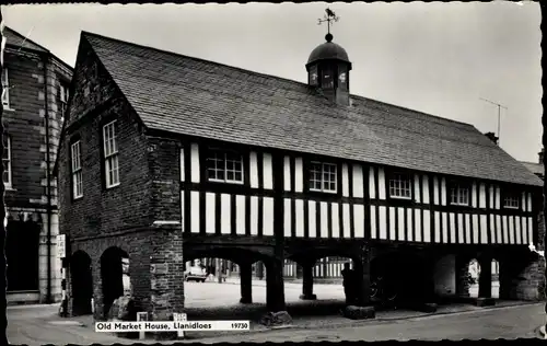 Ak Llanidloes Wales, Old Market House