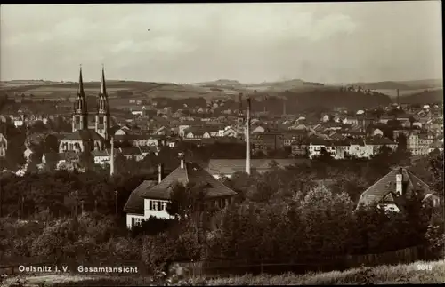 Ak Oelsnitz Vogtland, Kirche, Gesamtansicht