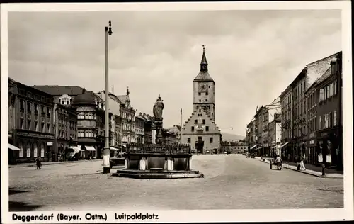 Ak Deggendorf im Bayerischen Wald Niederbayern, Luitpoldplatz