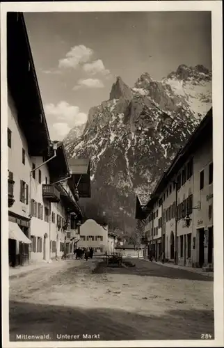 Ak Mittenwald in Oberbayern, Unterer Markt