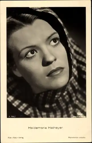 Ak Schauspielerin Heidemarie Hatheyer, Portrait, Tobis Film A 3886 1