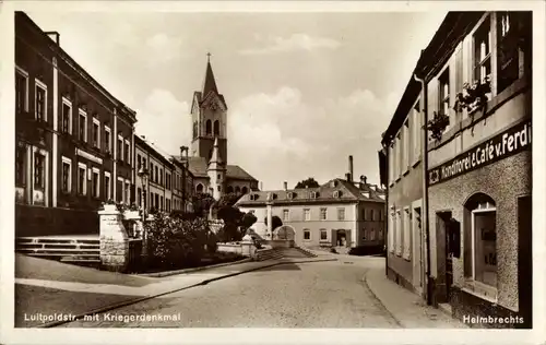 Ak Helmbrechts in Oberfranken, Luitpoldstraße, Kriegerdenkmal, Konditorei und Café