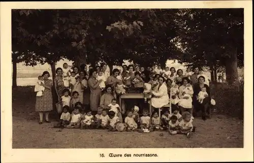 Ak Oeuvre des nourrissons, Kinder, Frauen, Gruppenfoto