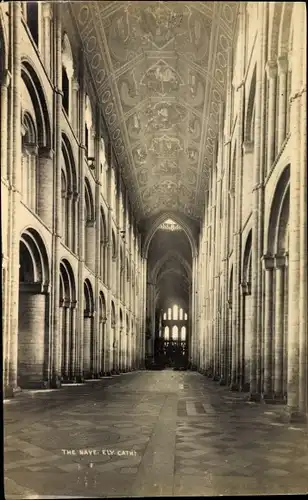 Ak Ely East of England, Cathedral, inside view, The Nave, pillars