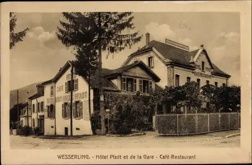 Ak Husseren Wesserling Hüsseren Wesserling Elsass Haut Rhin, Hotel Pfadt et de la Gare