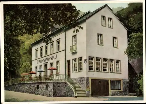 Ak Traben Trarbach Rheinland Pfalz, Hotel zur Stadt Trarbach, Außenansicht, Terrasse, Sonnenschirme