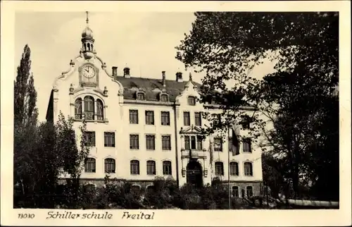 Ak Freital in Sachsen, Schillerschule 