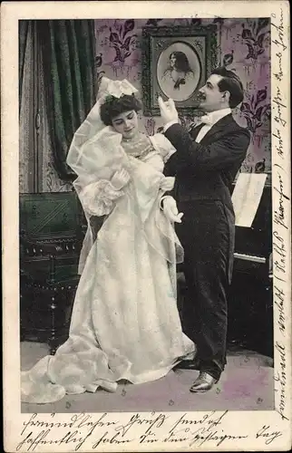 Ak Braut im Hochzeitskleid, Bräutigam im Frack