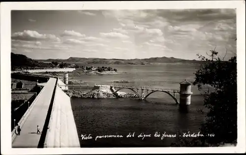 Foto Ak Córdoba Argentinien, Vista panoramica del digue Rio Tercero, Brücke