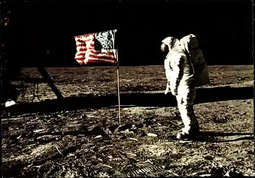 Ak US Astronaut Edwin Aldrin auf dem Mond, 21. Juli 1969, US Flagge, Neil Armstrong