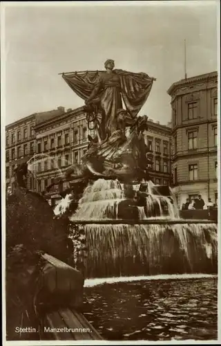 Ak Szczecin Stettin Pommern, Blick auf den Menzelbrunnen, Statue