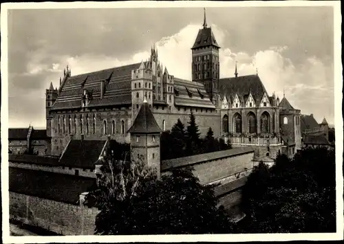 Ak Malbork Marienburg Westpreußen, Die Marienburg, Außenansicht