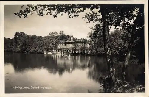 Ak Ludwigsburg in Baden Württemberg, Schloss Monrepos, Außenansicht, Seeufer