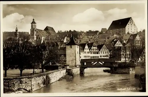 Ak Schwäbisch Hall in Baden Württemberg, Kocherpartie, Roter Steg, Kirche St. Michael