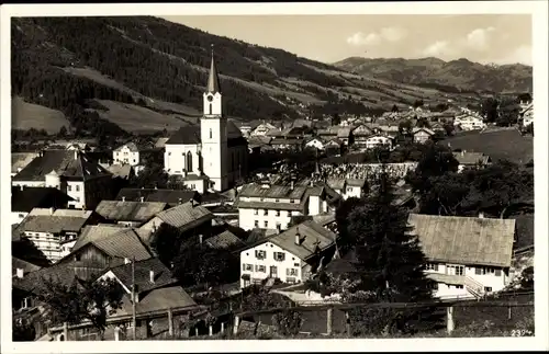 Ak Bad Hindelang im Oberallgäu, Übersicht mit Kirche