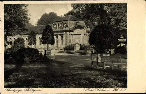 Ak Schwetzingen Baden Württemberg, Partie im Schlossgarten, Hinkel Gebäude