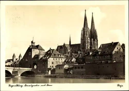 Ak Regensburg an der Donau Oberpfalz, Steinerne Brücke, Tor, Flusspartie, Dom, Häuser