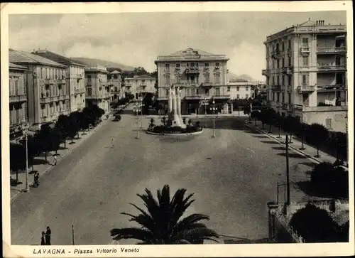 Ak Lavagna Liguria, Piazza Vittorio Veneto