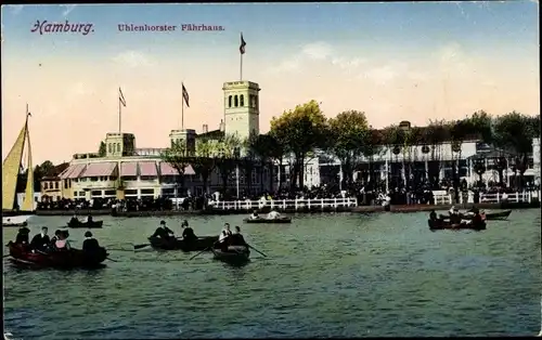 Ak Hamburg Nord Uhlenhorst, Fährhaus, Außenansicht, Blick vom Wasser aus, Menschen in Ruderbooten