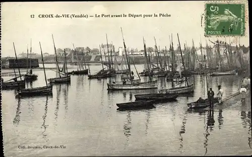 Ak Croix de Vie Vendée, Le Port avant le Depart pour la Peche