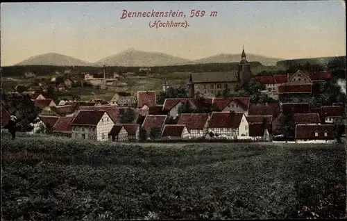 Ak Benneckenstein Oberharz am Brocken, Teilansicht vom Ort, Kirche, Blick vom Feld