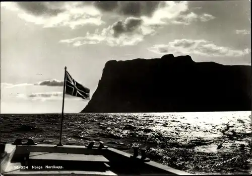 Ak Nordkapp Norwegen, Flagge, Küstenlandschaft