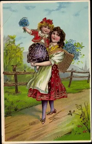 Präge Litho Großes Mädchen trägt kleines, Vergissmeinnichtblüten, Rückentrage