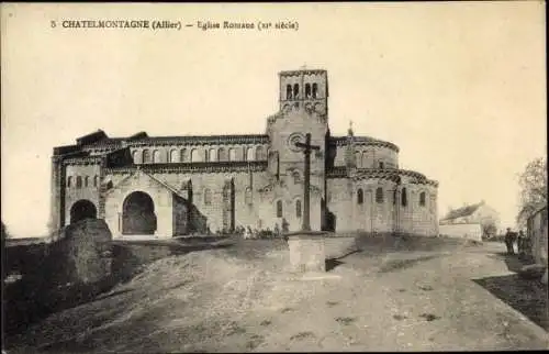 Ak Chatelmontagne Allier, Église Romane