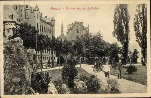 Ak Boppard am Rhein, Rheinanlagen mit Denkstein