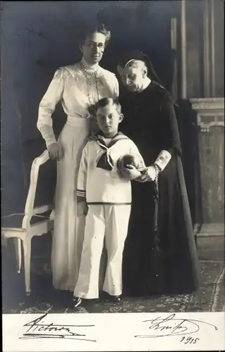 Ak Prinzessin Luise von Preußen, Viktoria von Baden, Badischer Landesverband vom Roten Kreuz 1915