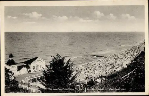 Ak Ostseebad Sellin auf Rügen, Badestrand vom Steilufer aus