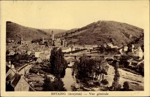 Ak Estaing Aveyron, vue générale, pont, flux, château, collines