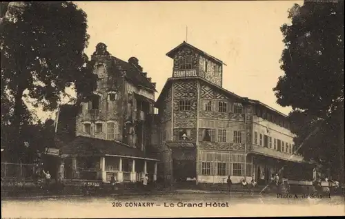 Ak Konakry Conakry Guinea, Le Grand Hôtel, vue extérieure