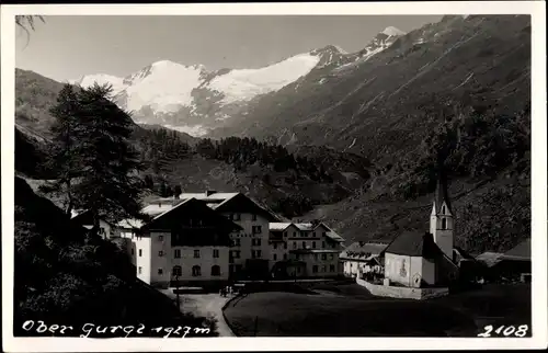 Ak Obergurgl Tirol, Ortschaft, Kirche