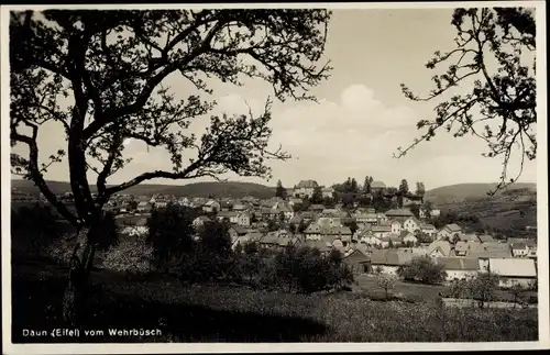 Ak Daun in der Eifel Rheinland Pfalz, Ort vom Wehrbüsch aus gesehen