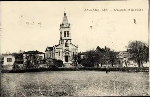 Ak Jassans Ain, L'Eglise et la Place, Kirche