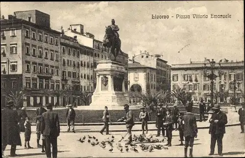 Ak Livorno Toscana, Piazza Vittorio Emanuele