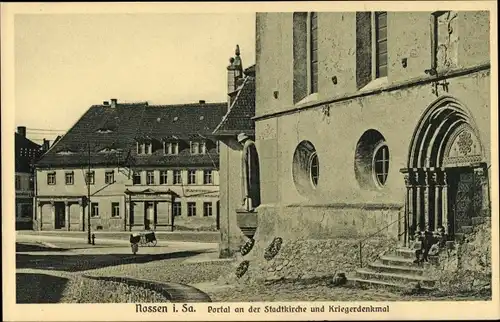 Ak Nossen in Sachsen, Portal an der Stadtkirche u. Kriegerdenkmal