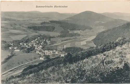 Ak Oberkirchen Schmallenberg im Sauerland, Ortspanorama, Gasthof Schütte, Logierhaus