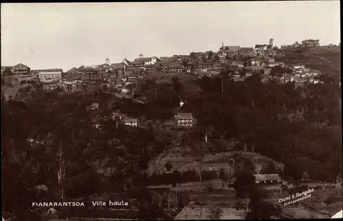 Ak Fianarantsoa Madagaskar, Ville haute, vue panoramique d'oiseau